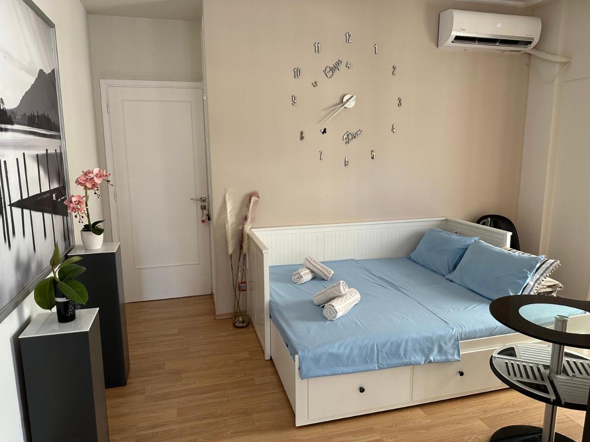 Cozy Apartment With Parking Near The City Center Афіни Екстер'єр фото